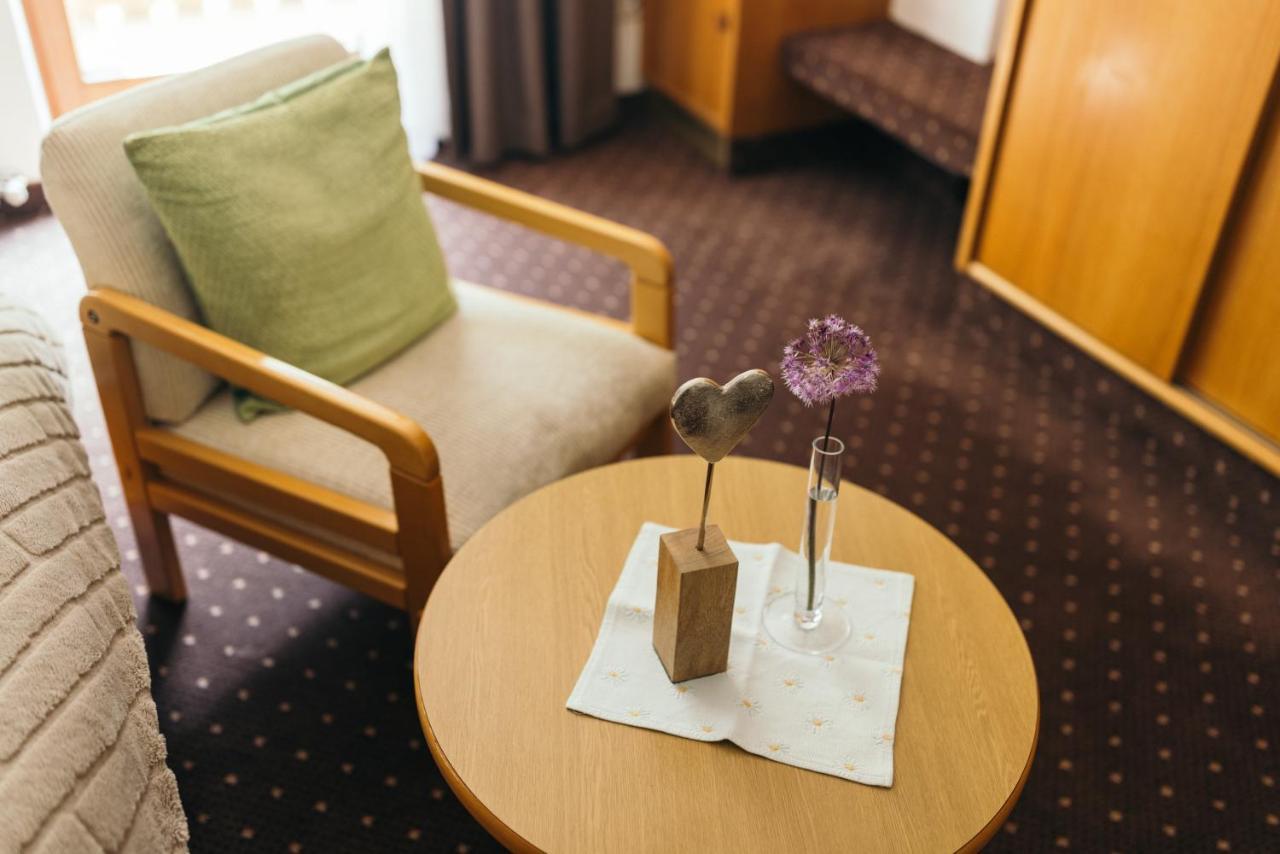 Hotel Garni Romantika سانكت ليونارد إم بيتزتال المظهر الخارجي الصورة